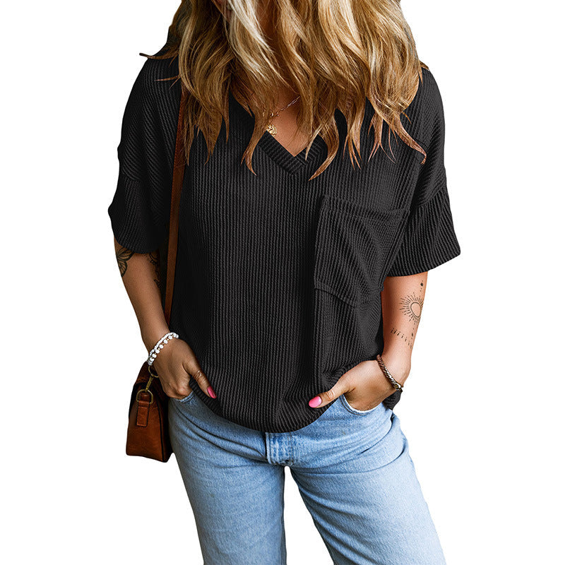JANELLE™ – T-shirt décontracté à poche texturée en V