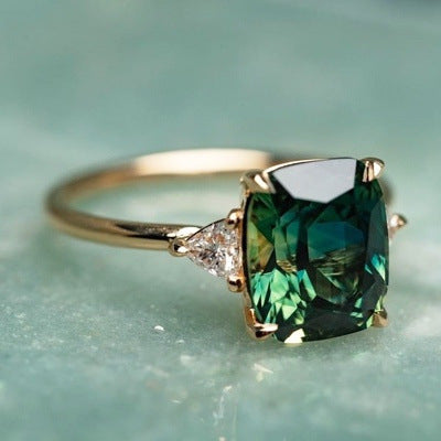 Bague en Pierre Précieuse Verte Inspirée du Vintage | Or