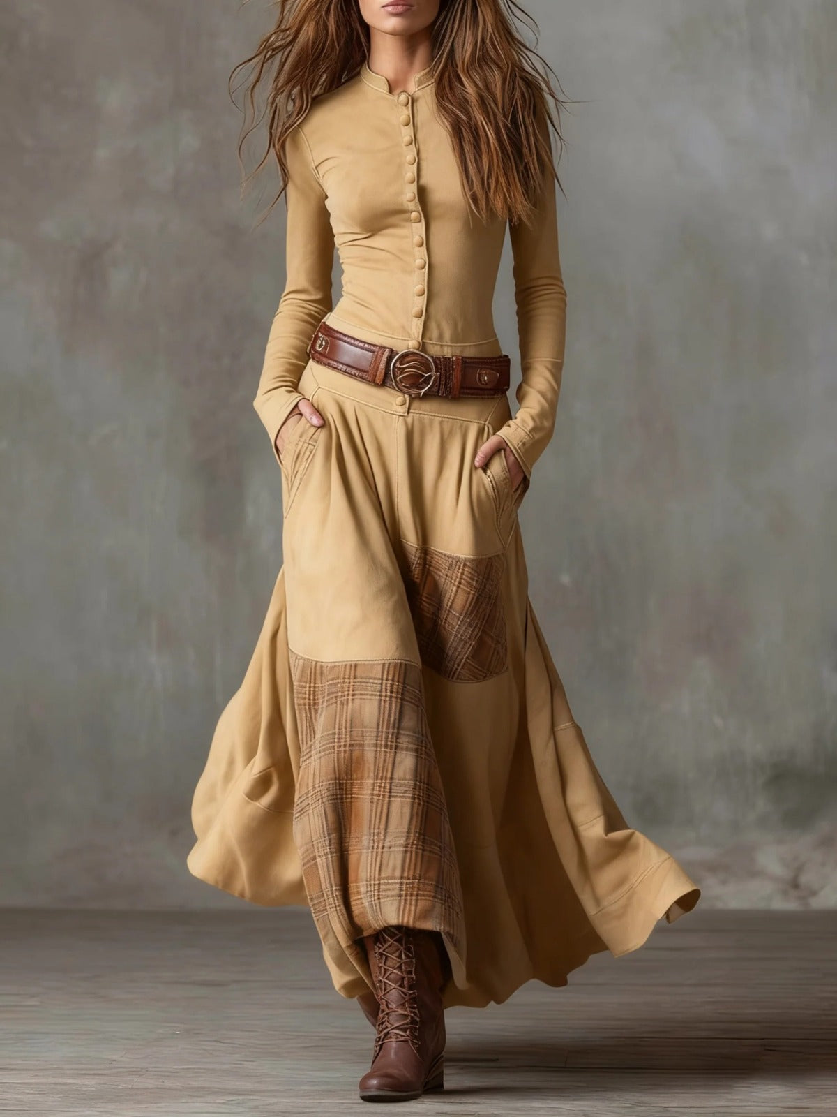 Azucena - Robe maxi en daim avec ceinture