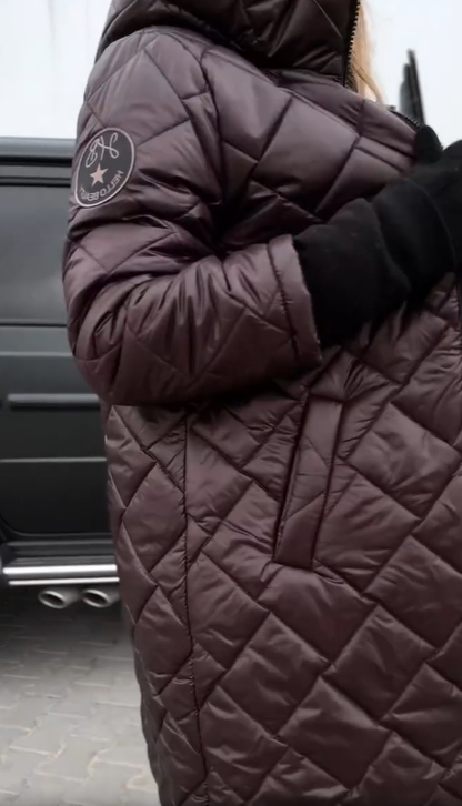 Bogna | Elegancka pikowana kurtka puchowa z kapturem